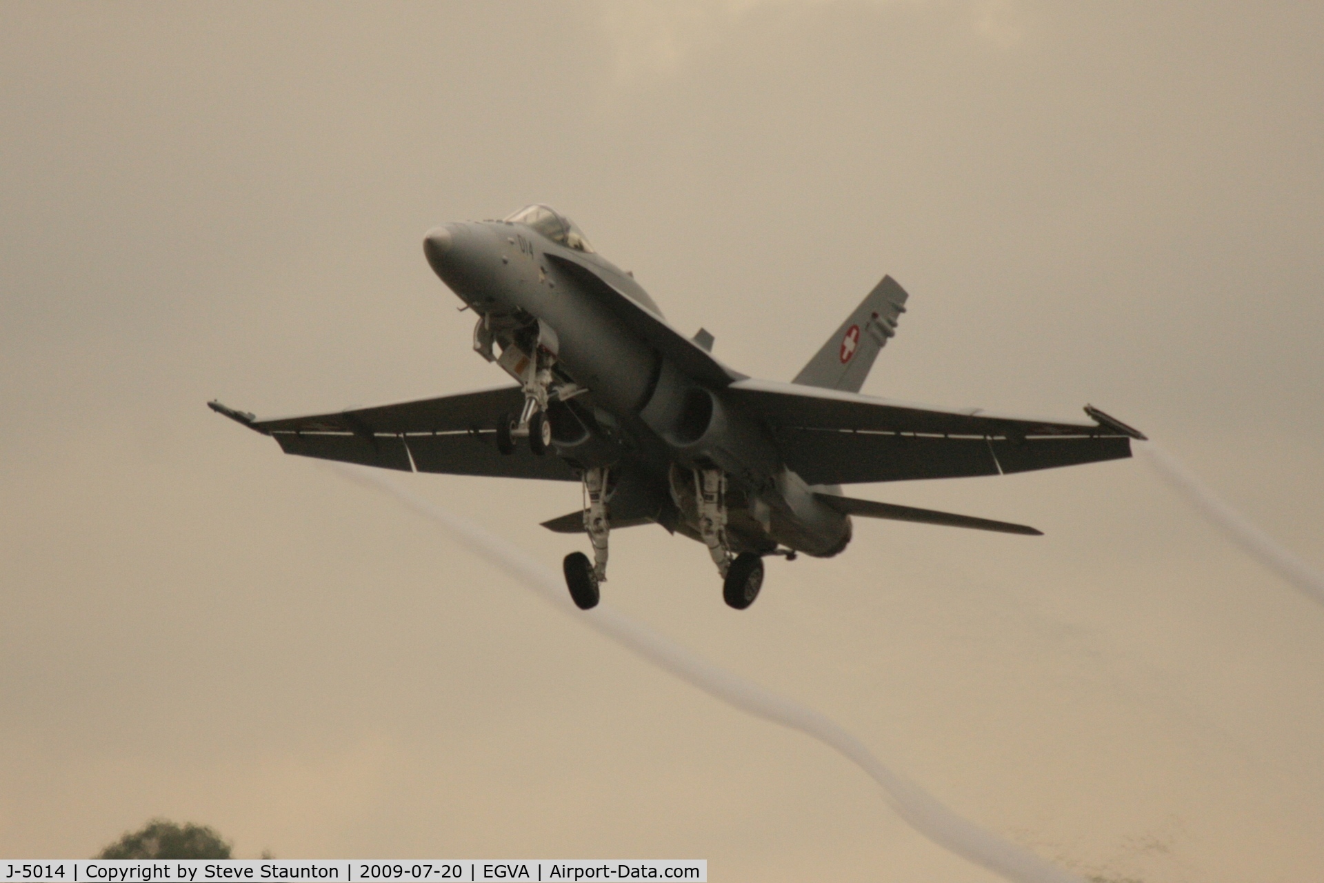 J-5014, McDonnell Douglas F/A-18C Hornet C/N 1359, Taken at the Royal International Air Tattoo 2009