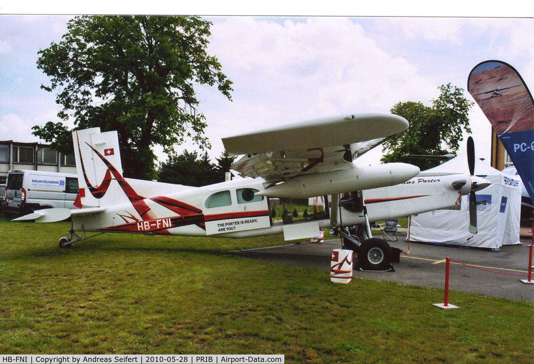 HB-FNI, 2008 Pilatus PC-6/B2-H4 Turbo Porter C/N 964, Aero Expo Prag Pribram 28.5.2010