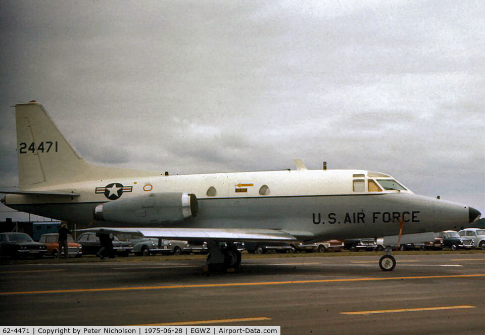 62-4471, 1962 North American CT-39A Sabreliner C/N 276-24, CT-39A Sabreliner of the 7101st Air Base Wing at Wiesbaden on display at the 1975 RAF Alconbury Airshow.