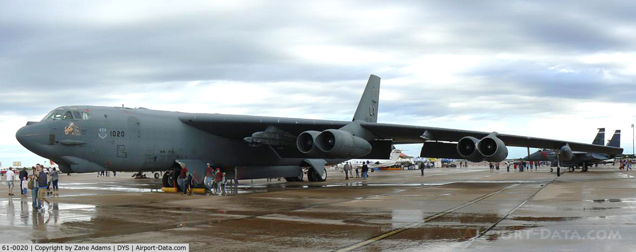 61-0020, 1961 Boeing B-52H Stratofortress C/N 464447, At the B-1B 25th Anniversary Airshow - Big Country Airfest, Dyess AFB, Abilene, TX 
Autostich panorama