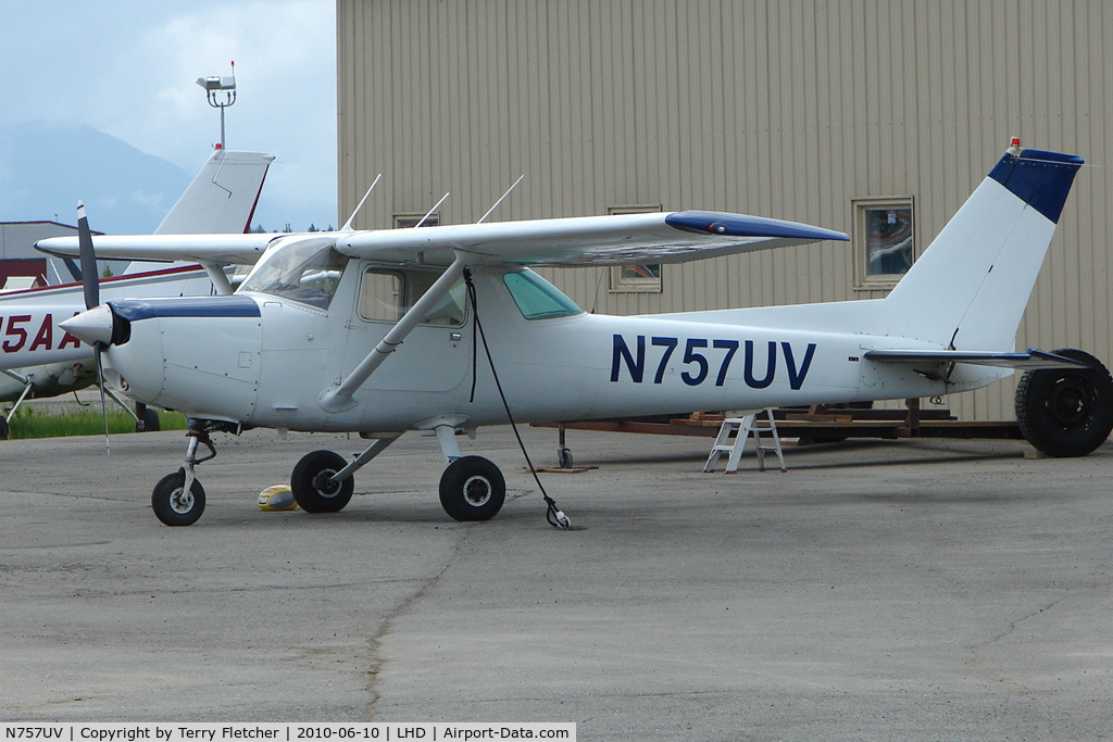 N757UV, 1977 Cessna 152 C/N 15280022, 1977 Cessna 152, c/n: 15280022 at Lake Hood