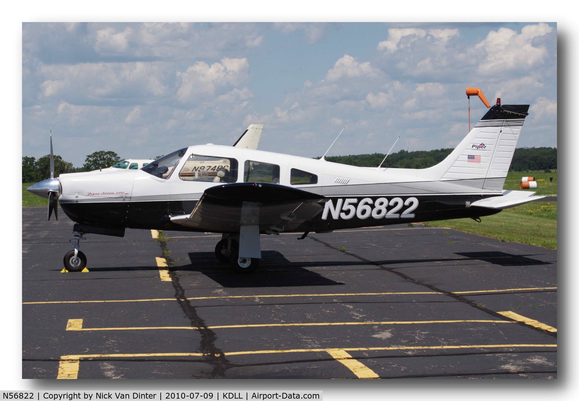 N56822, 1973 Piper PA-28R-200 C/N 28R-7435047, On the Ramp at DLL.