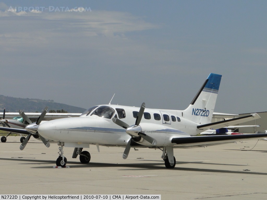 N2722D, 1980 Cessna 441 Conquest II C/N 441-0168, Parked north of cafe