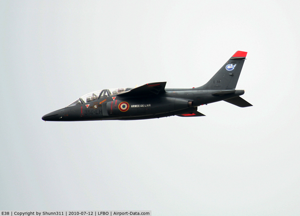 E38, Dassault-Dornier Alpha Jet E C/N E38, Passed through the airport for an exercice...