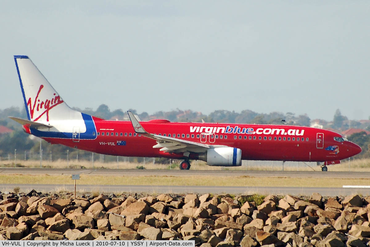 VH-VUL, 2007 Boeing 737-8FE C/N 36603/2356, At Sydney