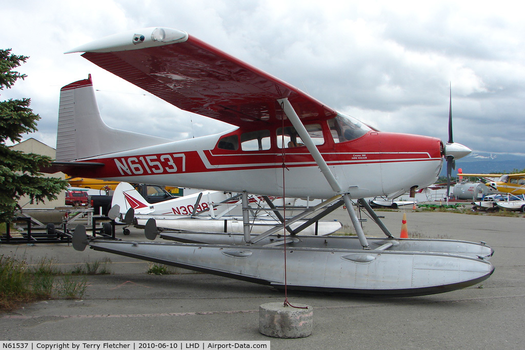 N61537, 1976 Cessna 180K Skywagon C/N 18052780, 1976 Cessna 180K, c/n: 18052780 at Lake Hood