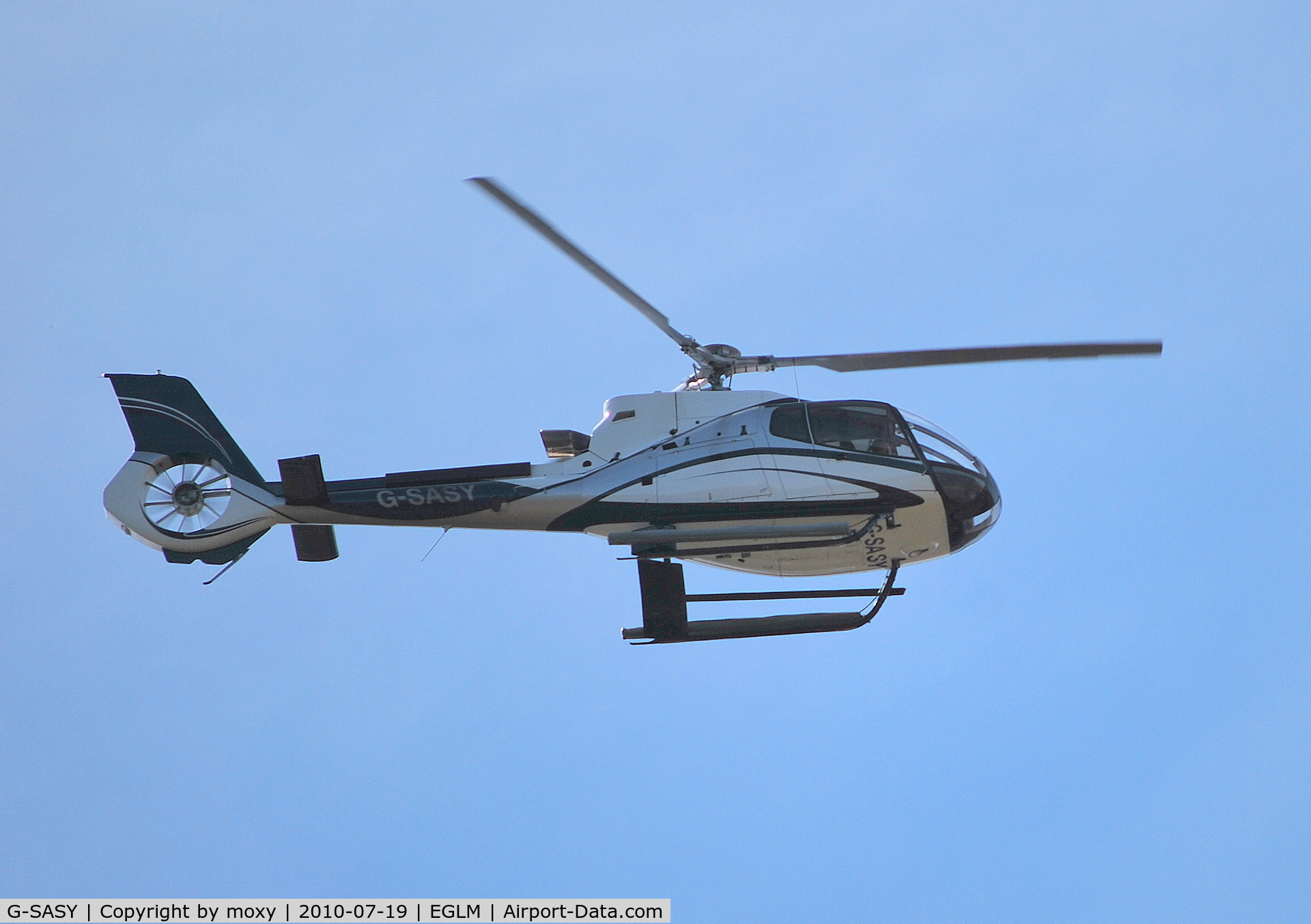 G-SASY, 2009 Eurocopter EC-130B-4 (AS-350B-4) C/N 4760, Eurocopter EC130B4 over White Waltham