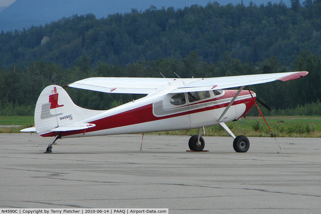N4590C, Cessna 170B C/N 25534, Cessna 170B, c/n: 25534 At Palmer