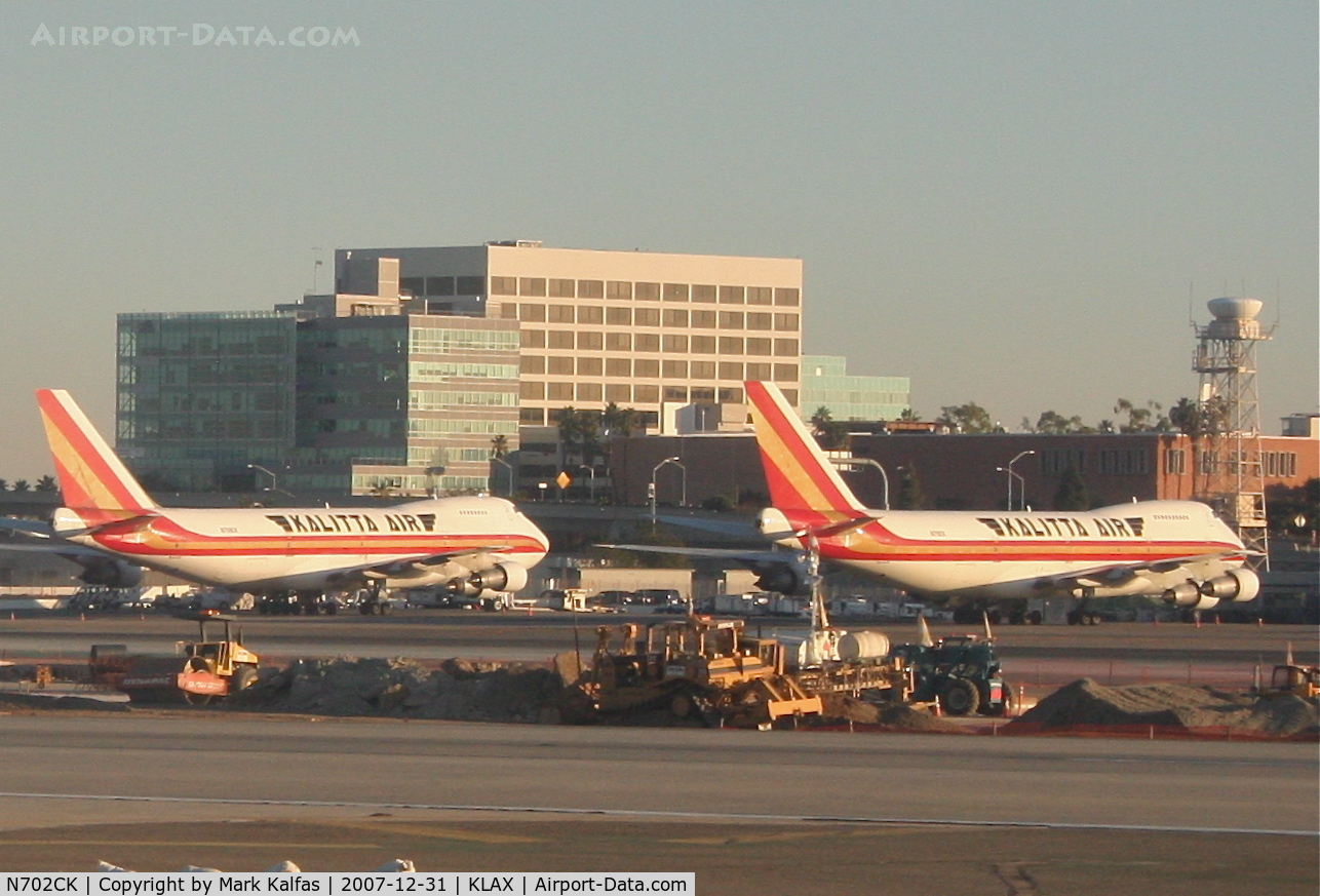 N702CK, 1971 Boeing 747-146 C/N 20332, Kalitta Air Boeing 747-146, N702CK on the cargo ramp next to N704CK KLAX.