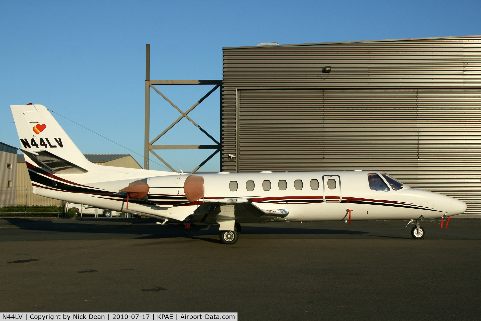 N44LV, 1996 Cessna 560 C/N 560-0397, KPAE