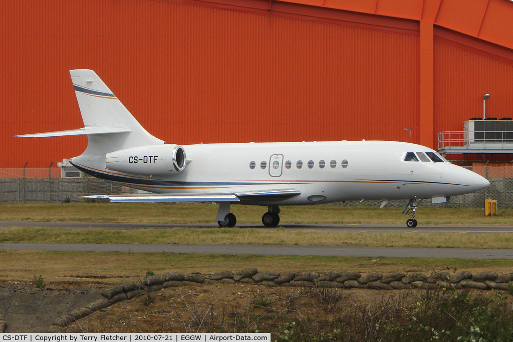 CS-DTF, 2006 Dassault Falcon 2000EX C/N 102, Falcon 2000EX at Luton