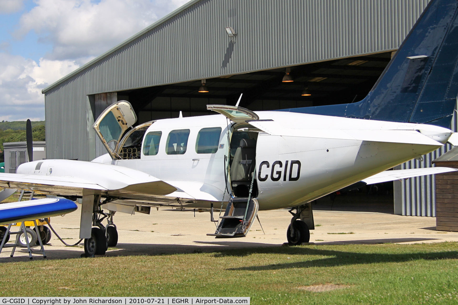 G-CGID, Piper PA-31-350 Chieftain C/N 31-7652083, Under maintenance