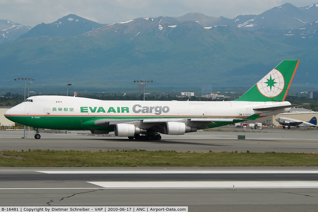B-16481, Boeing 747-45EF (SCD) C/N 30607, Eva Air Boeing 747-400