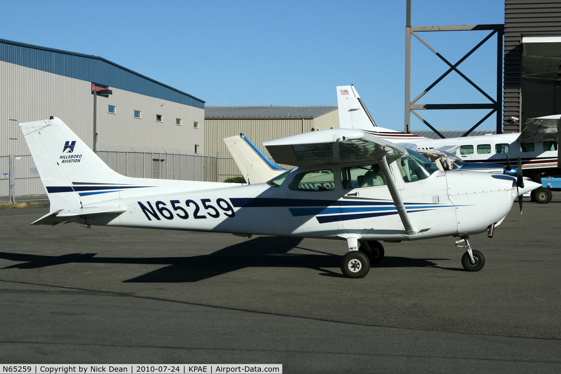 N65259, 1982 Cessna 172P C/N 17275715, KPAE/PAE