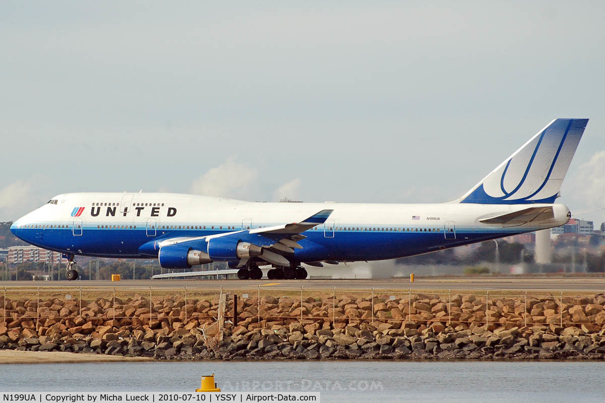 N199UA, 1997 Boeing 747-422 C/N 28717, At Sydney