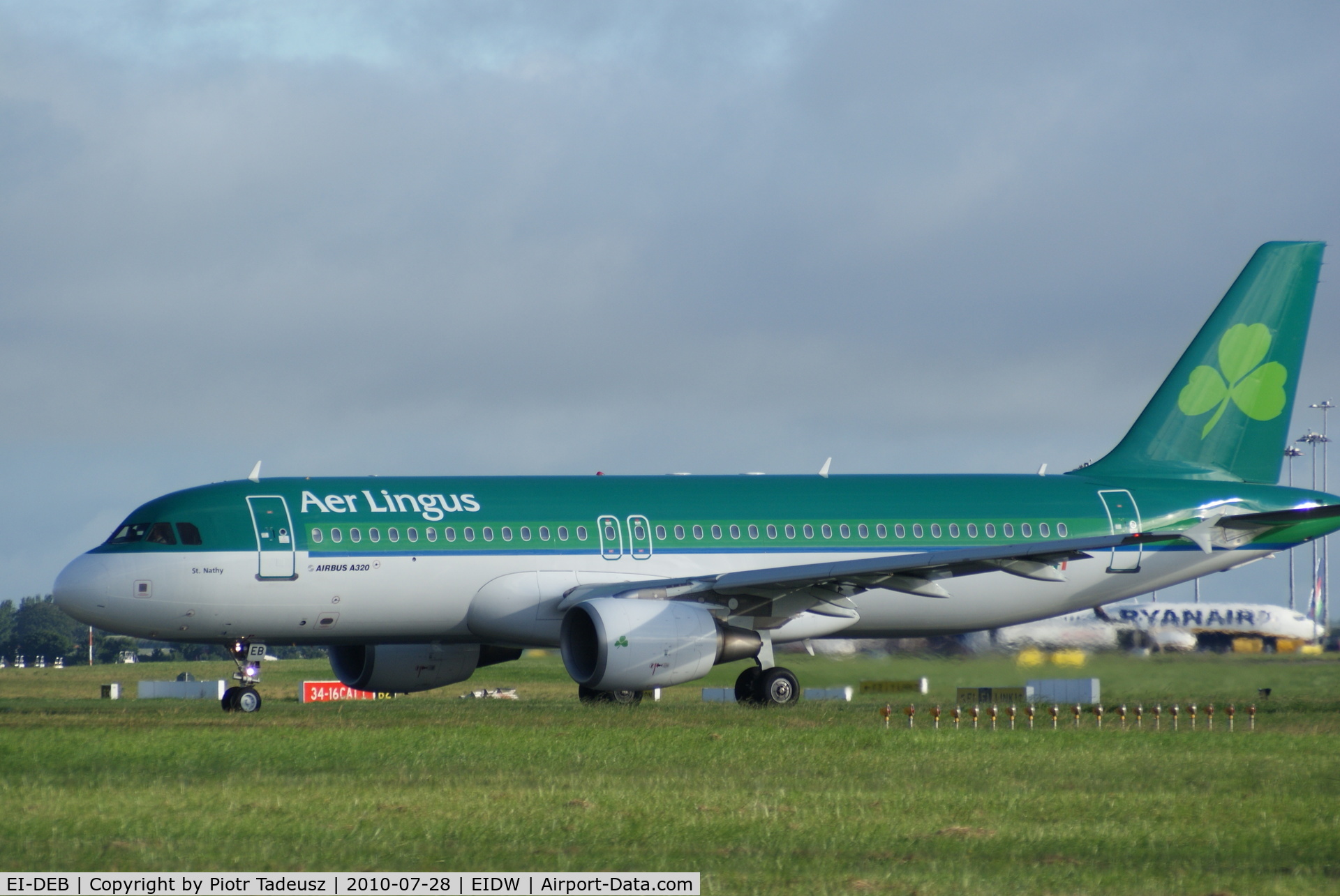 EI-DEB, 2004 Airbus A320-214 C/N 2206, Dublin