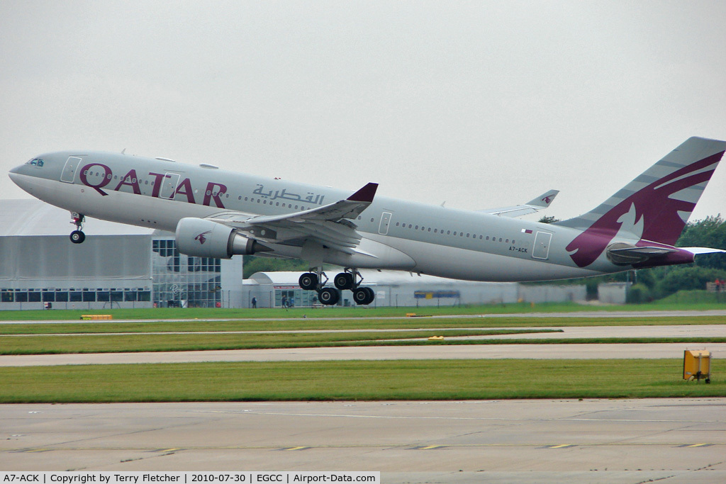 A7-ACK, 2006 Airbus A330-202 C/N 792, Qatar Airways 2006 Airbus A330-202, c/n: 792 lifts off from Manchester UK