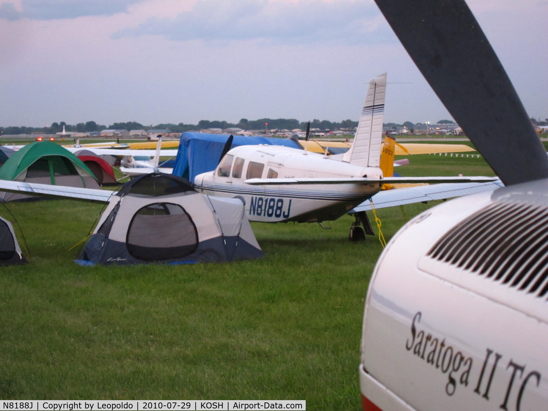 N8188J, 1982 Piper PA-32R-301 C/N 32R-8213041, oshkosh,wi
EAA Airventure 2010