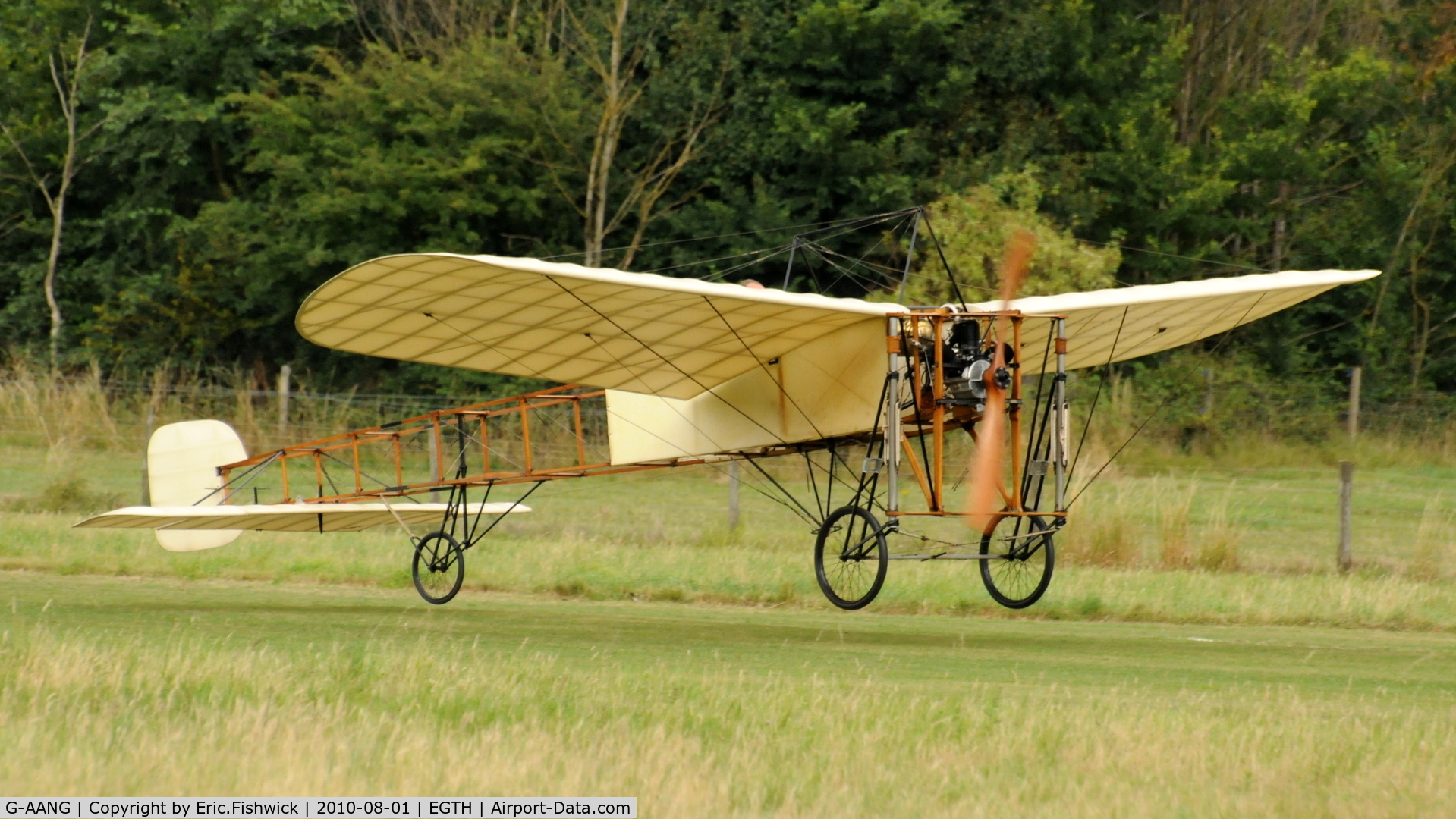G-AANG, 1911 Bleriot Type XI C/N 14, 3. G-AANG throws off the shackles at Shuttleworth Military Pagent Air Display August 2010
