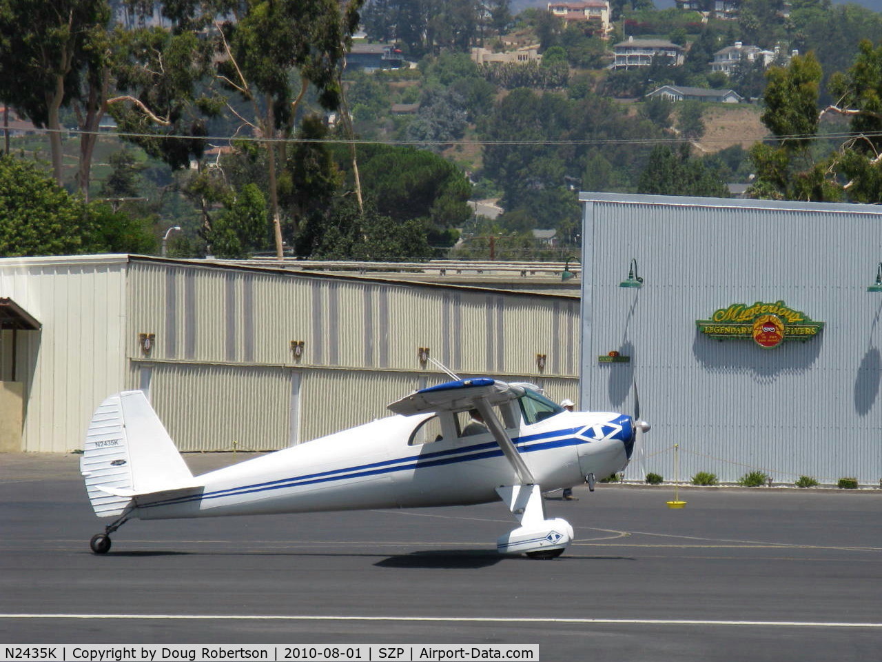 N2435K, 1947 Silvaire Luscombe 8E C/N 5162, 1947 Luscombe 8E SILVAIRE, Continental C85 85 Hp, taxi