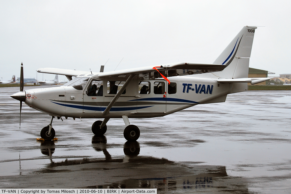 TF-VAN, 2006 Gippsland GA-8 Airvan C/N GA8-06-097, 