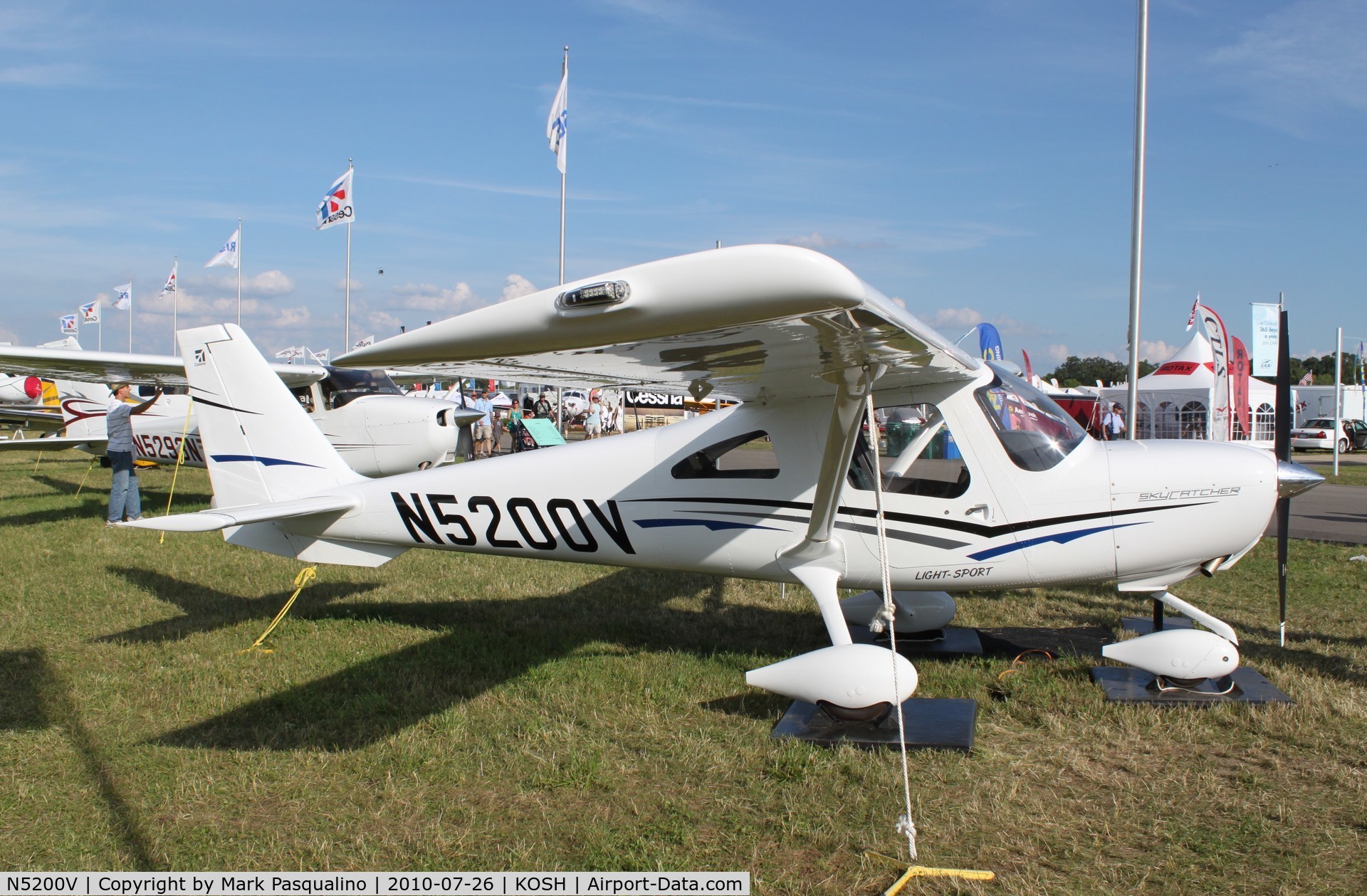 N5200V, Cessna 162 Skycatcher C/N 16200008, Cessna 162