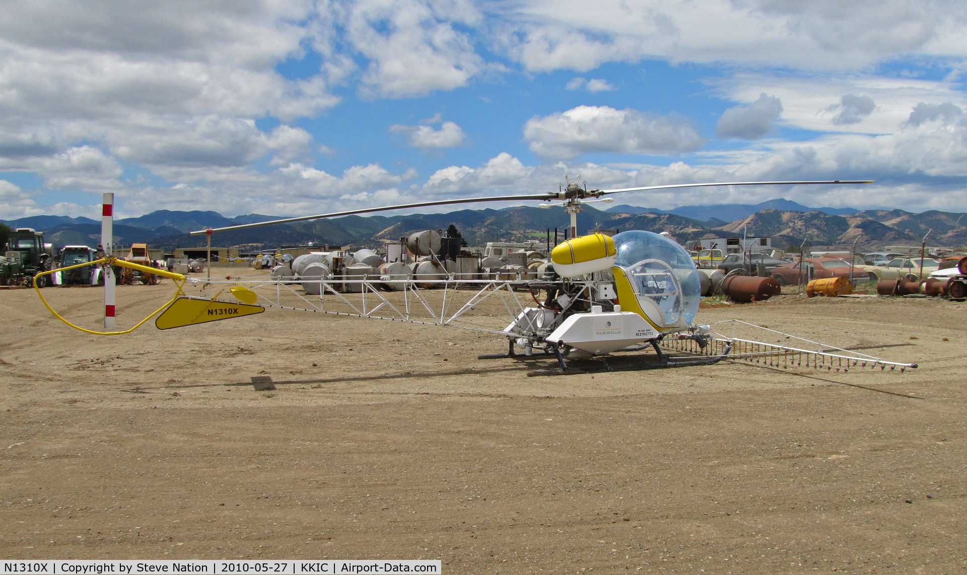 N1310X, 1966 Bell 47G-5 C/N 7814, Wilbur-Ellis (ex Soilserv) Bell 47G-5 with new titles and spray gear