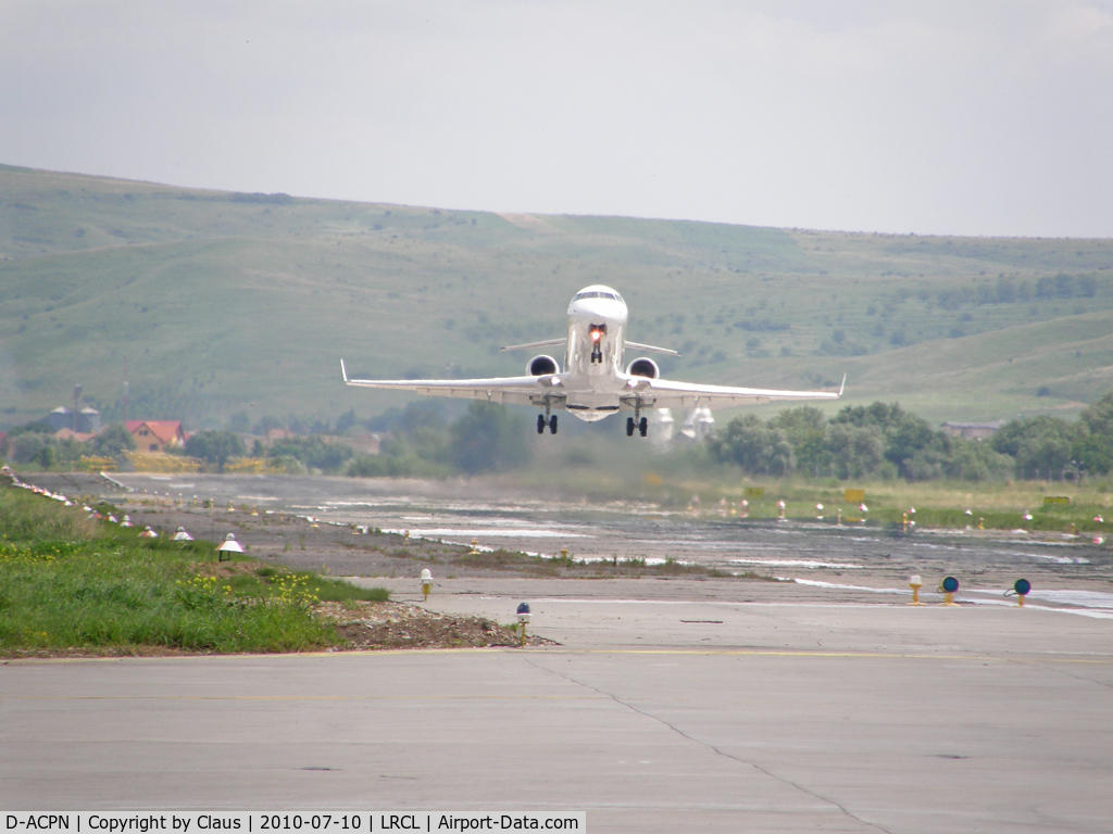 D-ACPN, 2003 Bombardier CRJ-701ER (CL-600-2C10) Regional Jet C/N 10083, Takeoff for Munchen on daily LH flight
