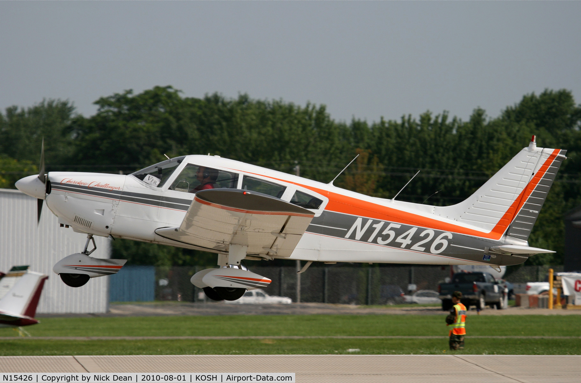 N15426, 1972 Piper PA-28-180 Cherokee C/N 28-7305075, KOSH