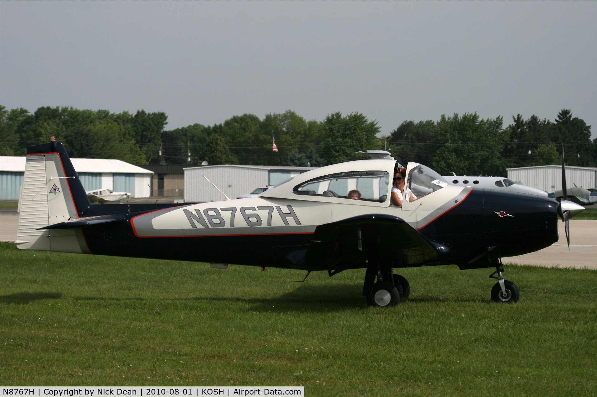 N8767H, 1947 North American Navion C/N NAV-4-767, KOSH