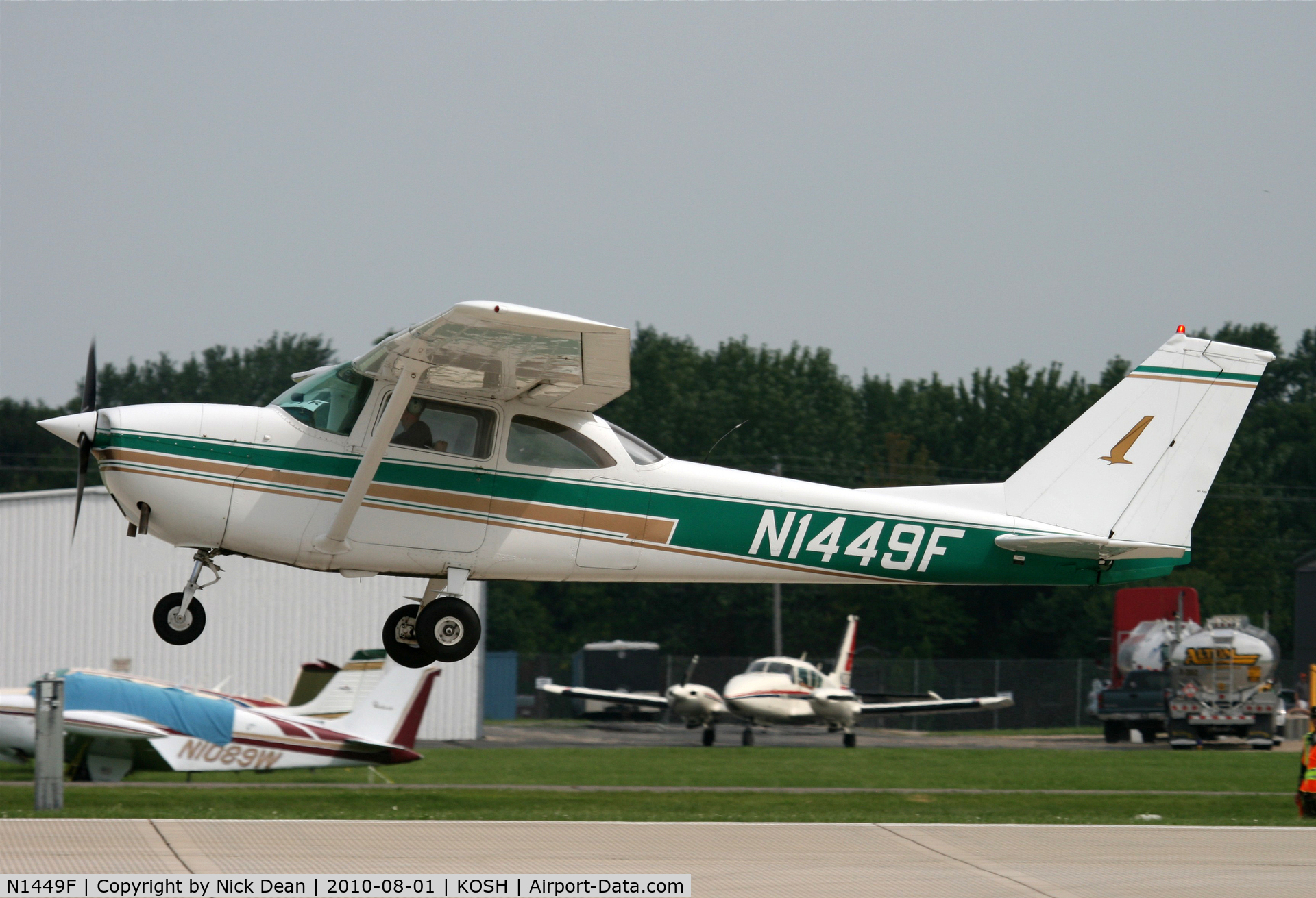N1449F, 1966 Cessna 172H C/N 17254944, KOSH