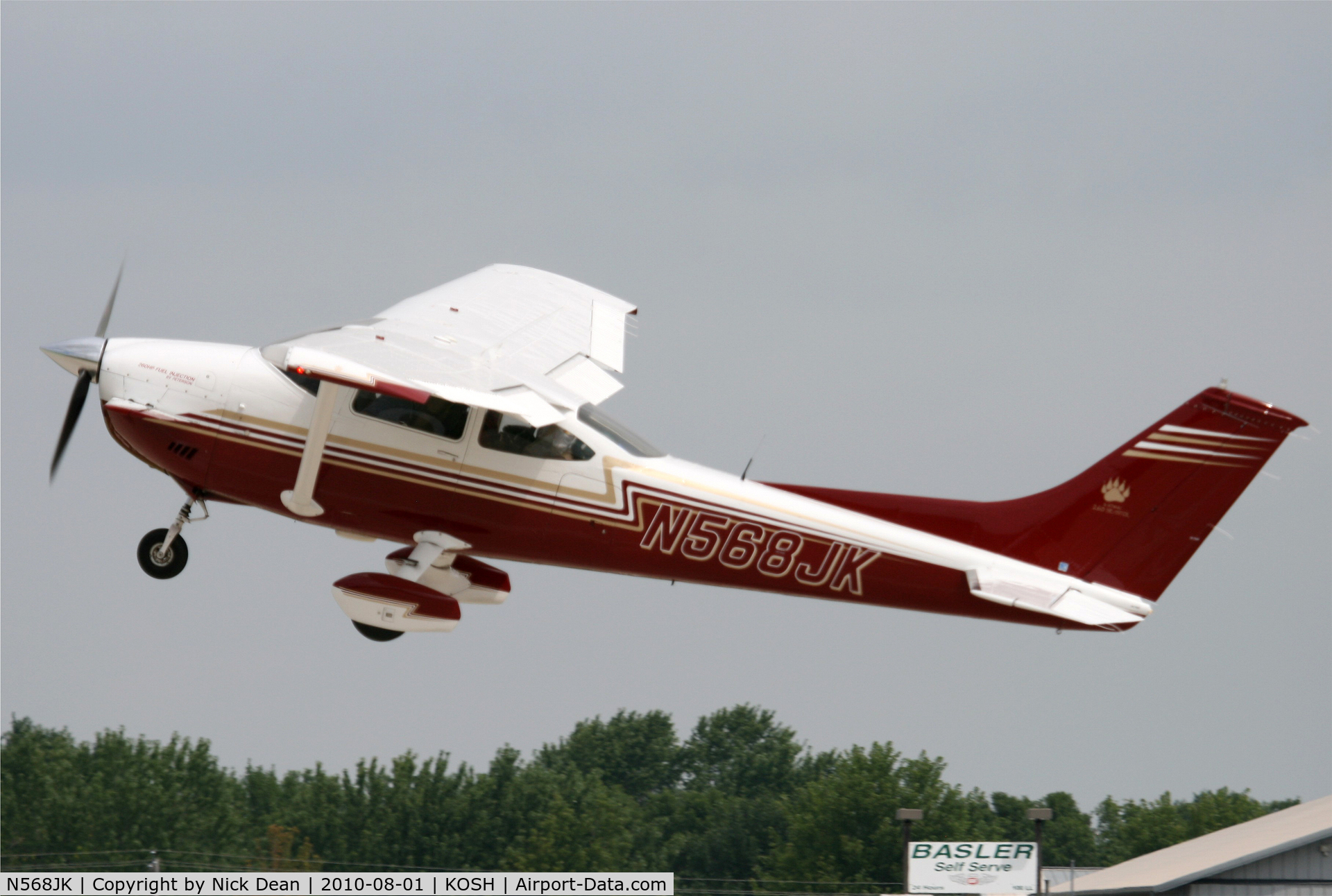 N568JK, 1973 Cessna 182P Skylane C/N 18262340, KOSH