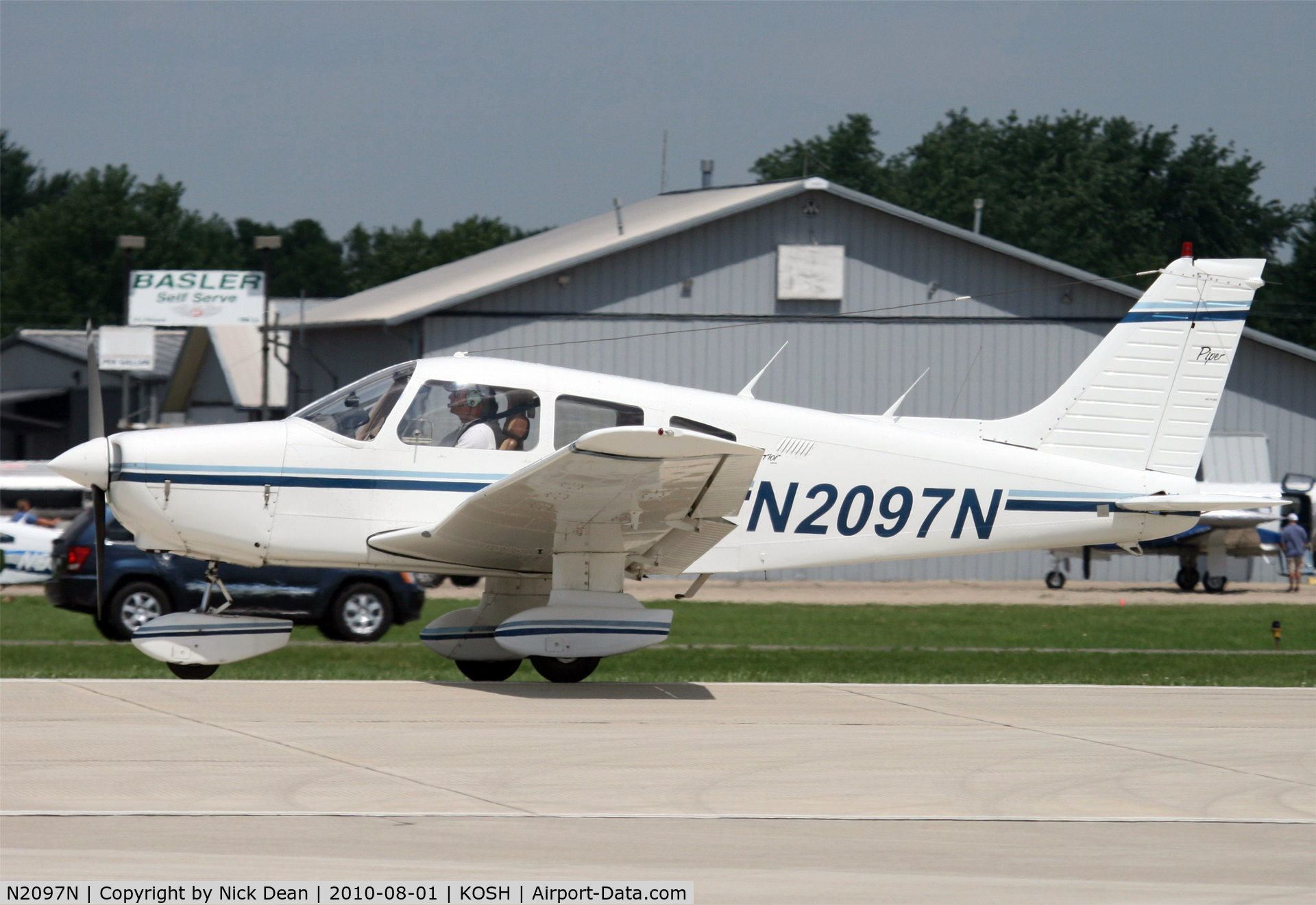 N2097N, 1979 Piper PA-28-161 C/N 28-7916257, KOSH