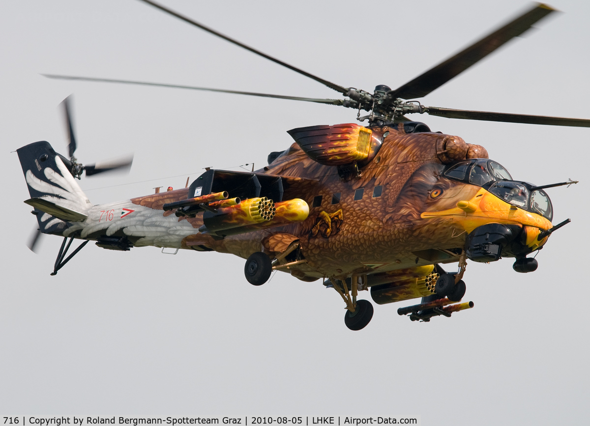 716, Mil Mi-24V Hind E C/N 220716, MilMi-24 Hind