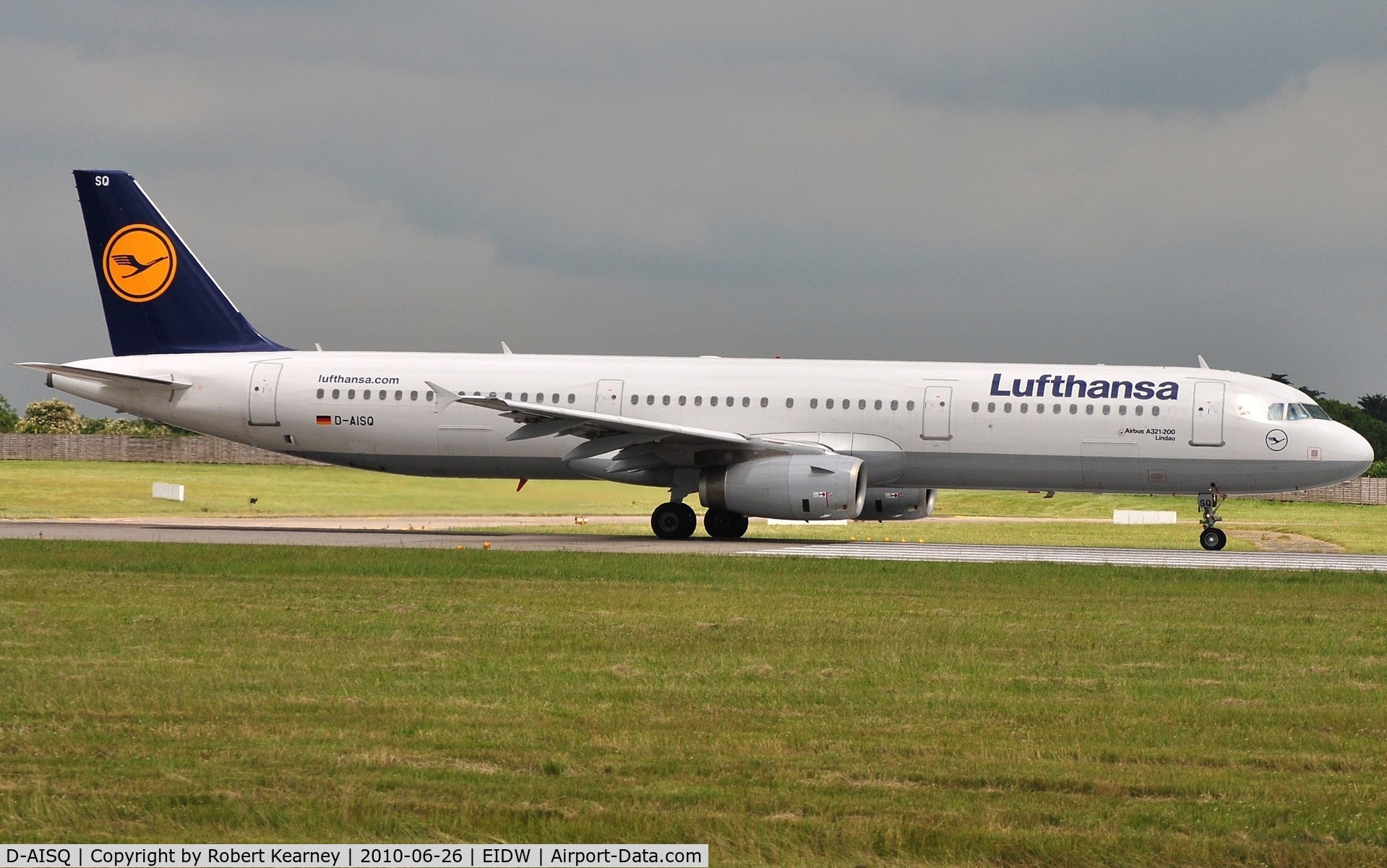 D-AISQ, 2009 Airbus A321-231 C/N 3936, Lufthansa preparing for take-off