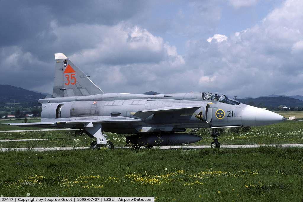 37447, Saab JA 37D Viggen C/N 37447, Swedish participant in the Co-operative Change exercise.