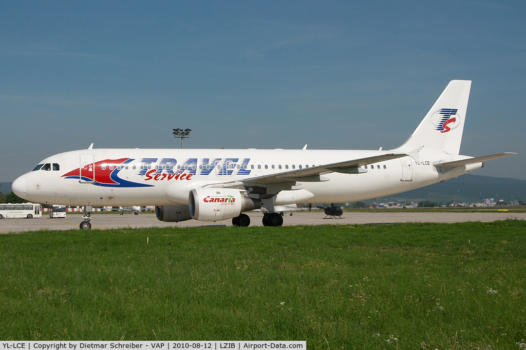 YL-LCE, 1992 Airbus A320-211 C/N 311, Travel Service airbus 320