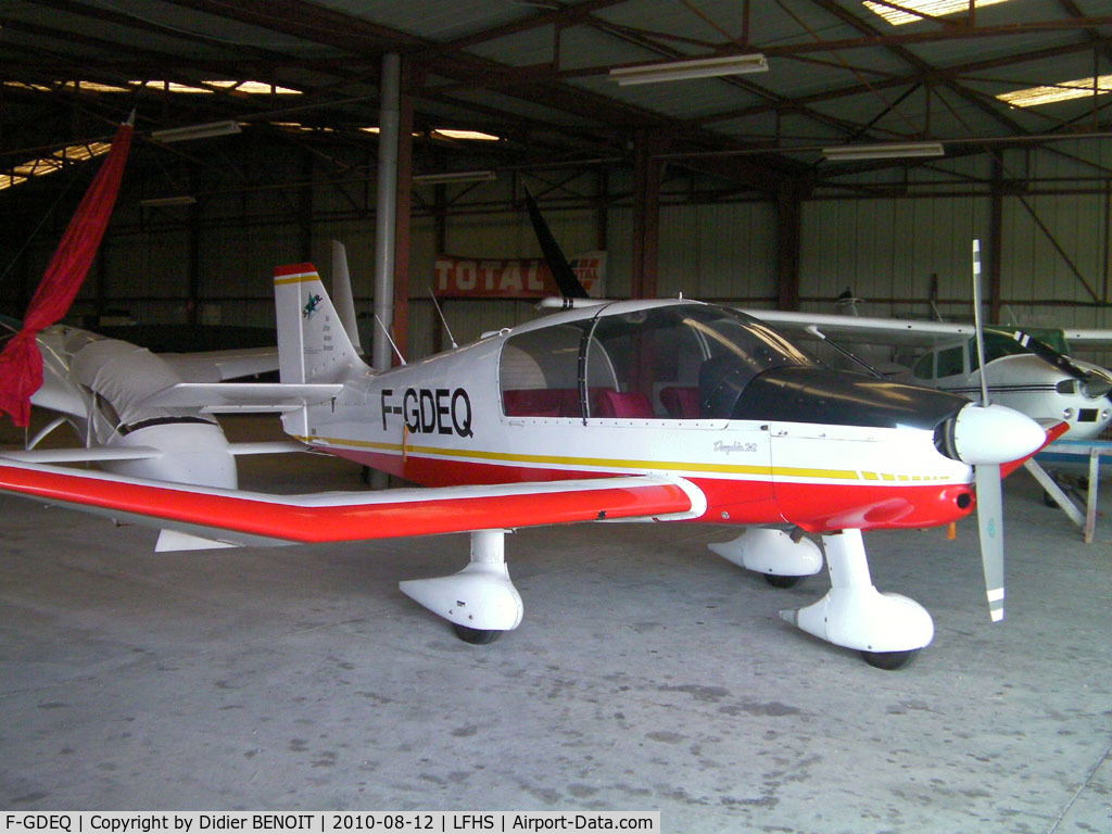 F-GDEQ, DR-400-120 Petit Prince DR-400-120 C/N 1566, Robin DR400 120