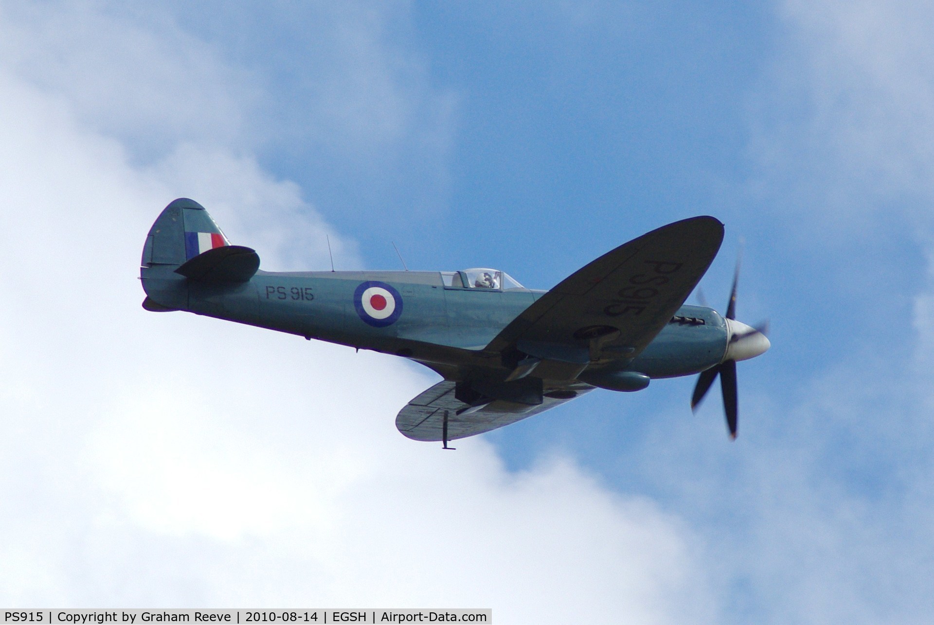 PS915, 1945 Supermarine 389 Spitfire PR.XIX C/N 6S/585121, Departing from Norwich.