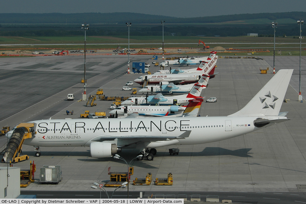 OE-LAO, 2000 Airbus A330-223 C/N 181, Austrian Airlines Airbus 330-200 in Star Alliance colors