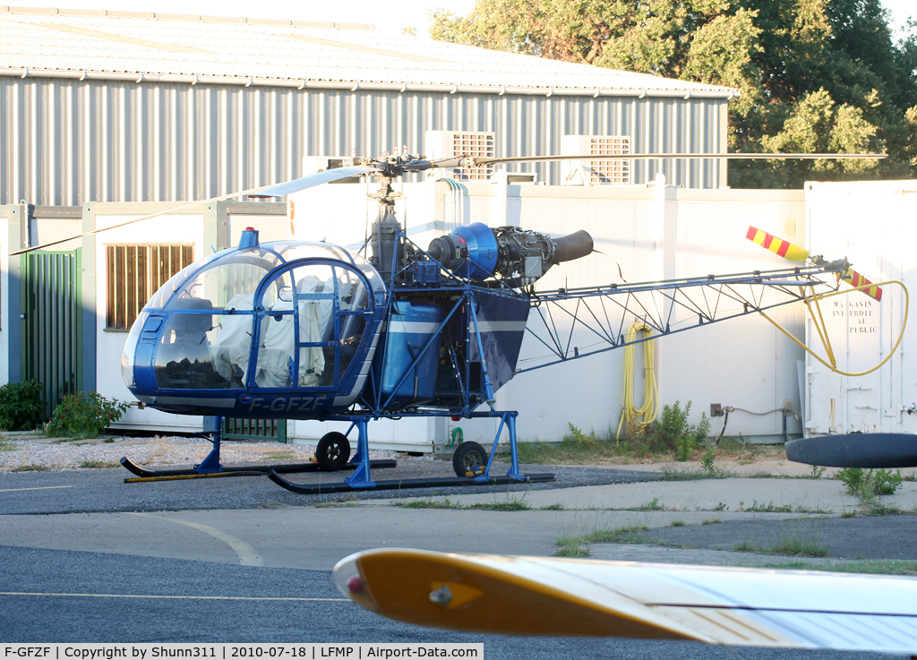 F-GFZF, Eurocopter SA-318C Alouette Astazou C/N 2352, Parked @ PGF