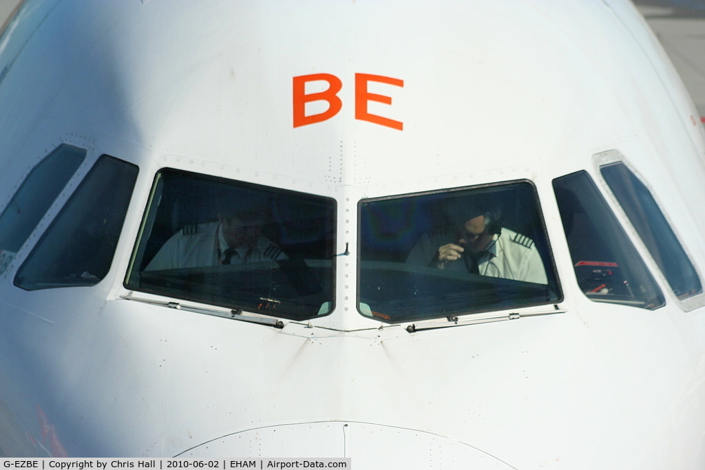 G-EZBE, 2006 Airbus A319-111 C/N 2884, easyjet