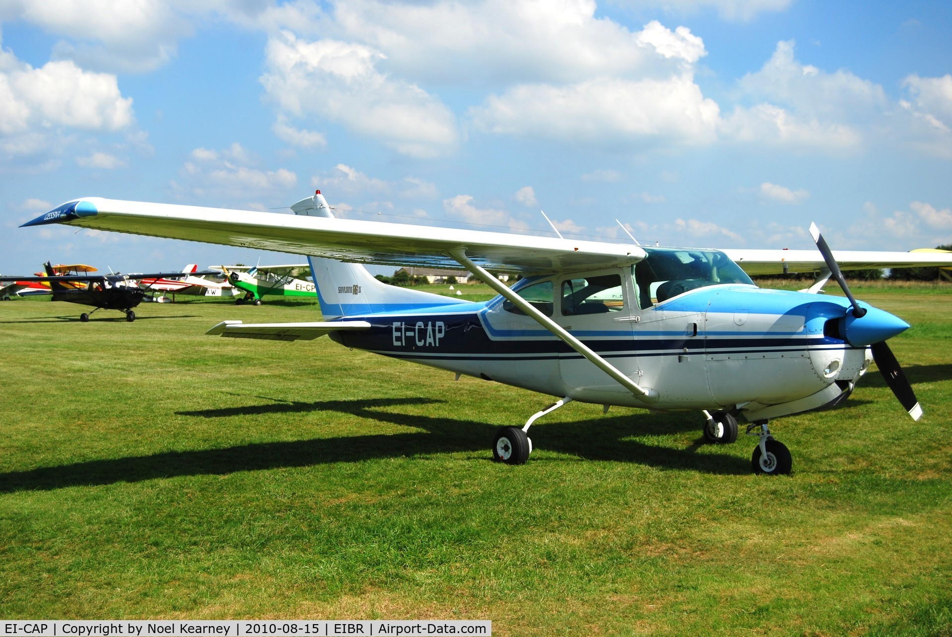 EI-CAP, Cessna R182RG Skylane RG C/N R18200056, *
