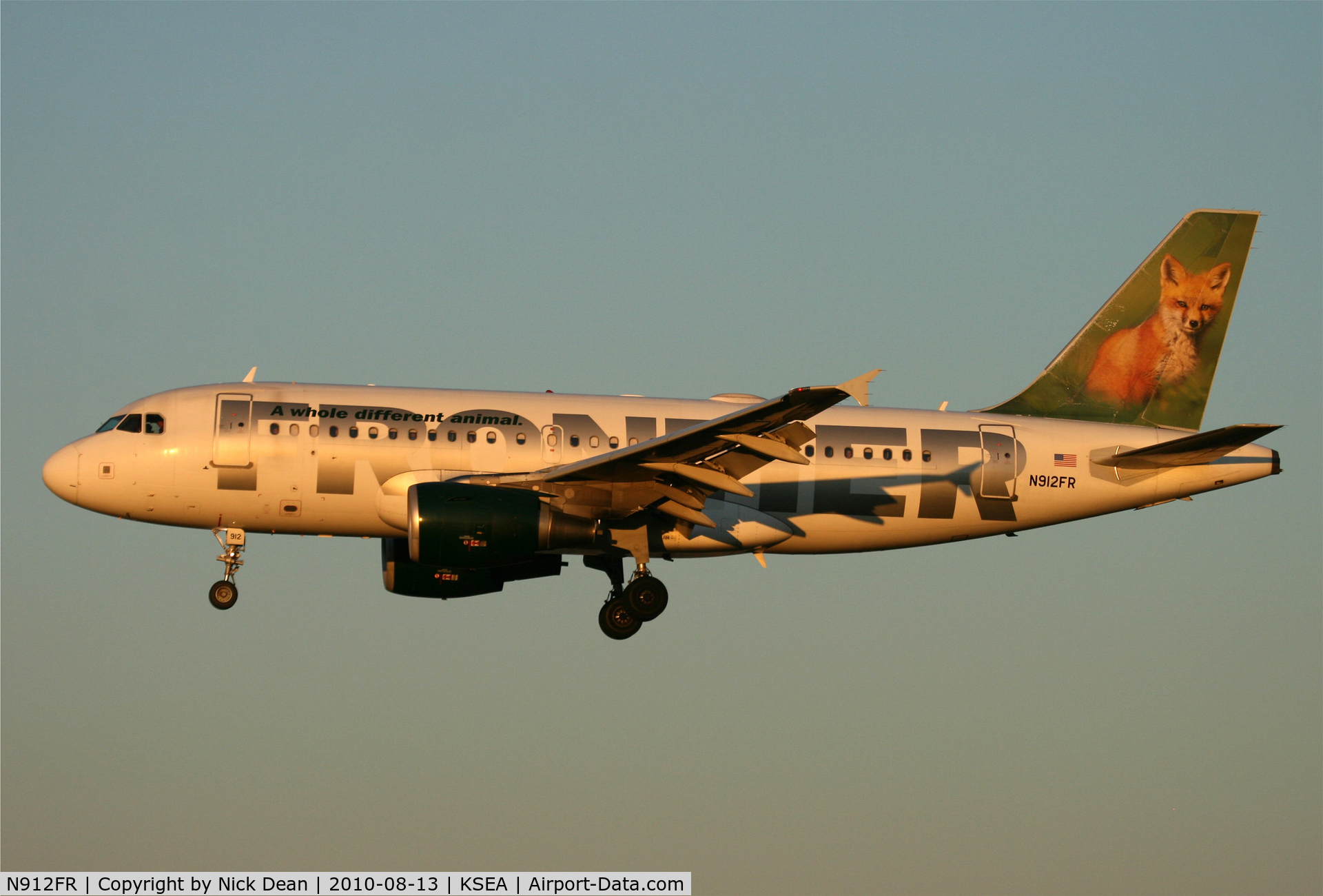 N912FR, 2002 Airbus A319-111 C/N 1803, KSEA