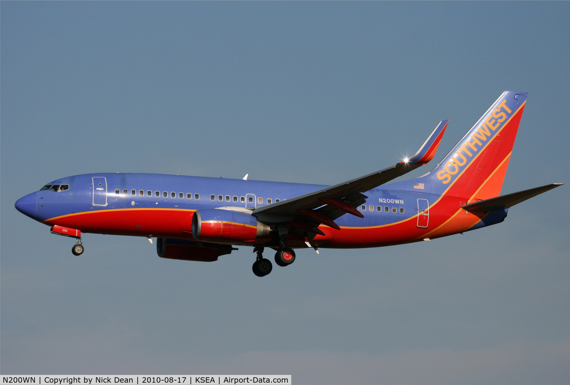 N200WN, 2005 Boeing 737-7H4 C/N 32482, KSEA