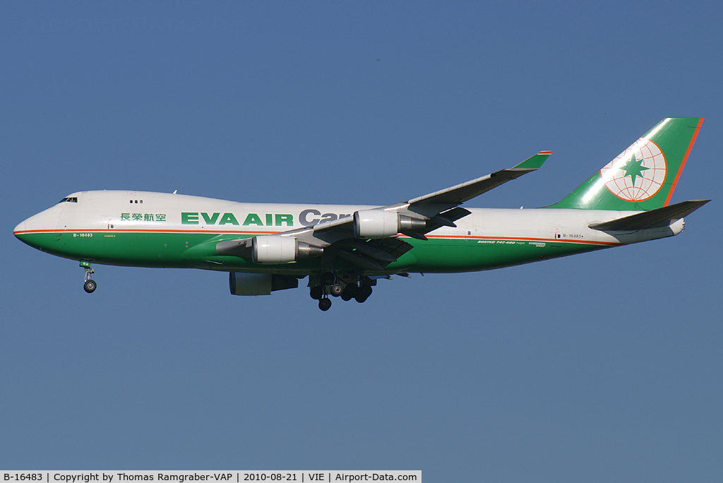 B-16483, 2002 Boeing 747-45EF (SCD) C/N 30609, EVA Air Boeing 747-400