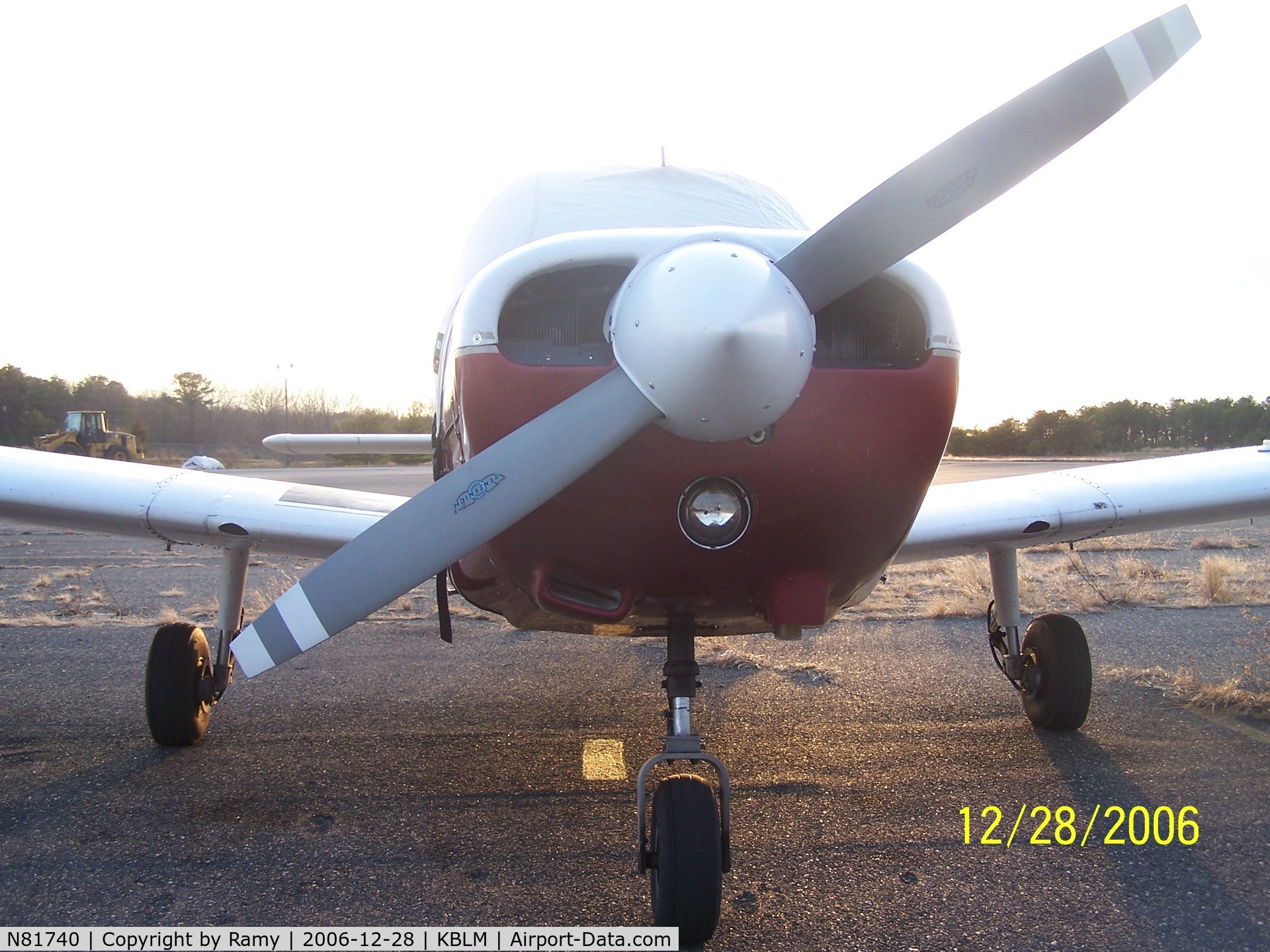 N81740, 1982 Piper PA-28-161 C/N 28-8216130, Prop Shot