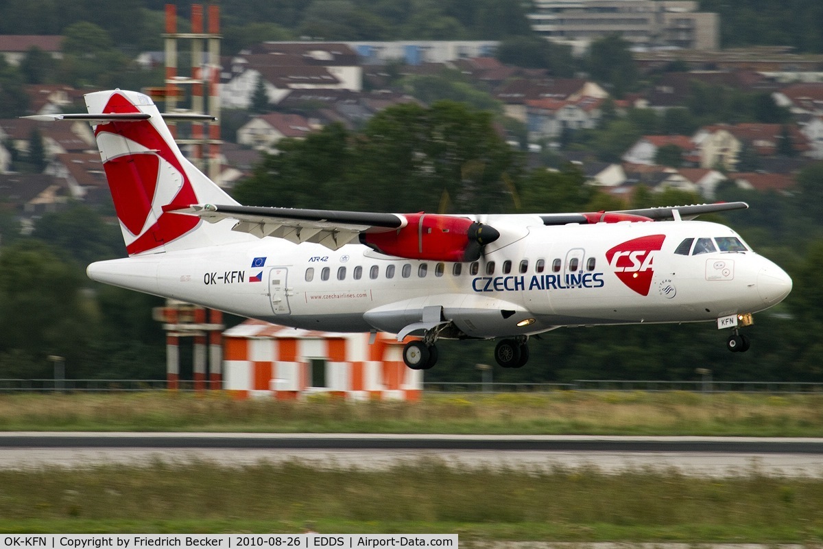 OK-KFN, 2005 ATR 42-500 C/N 637, moments prior touchdown