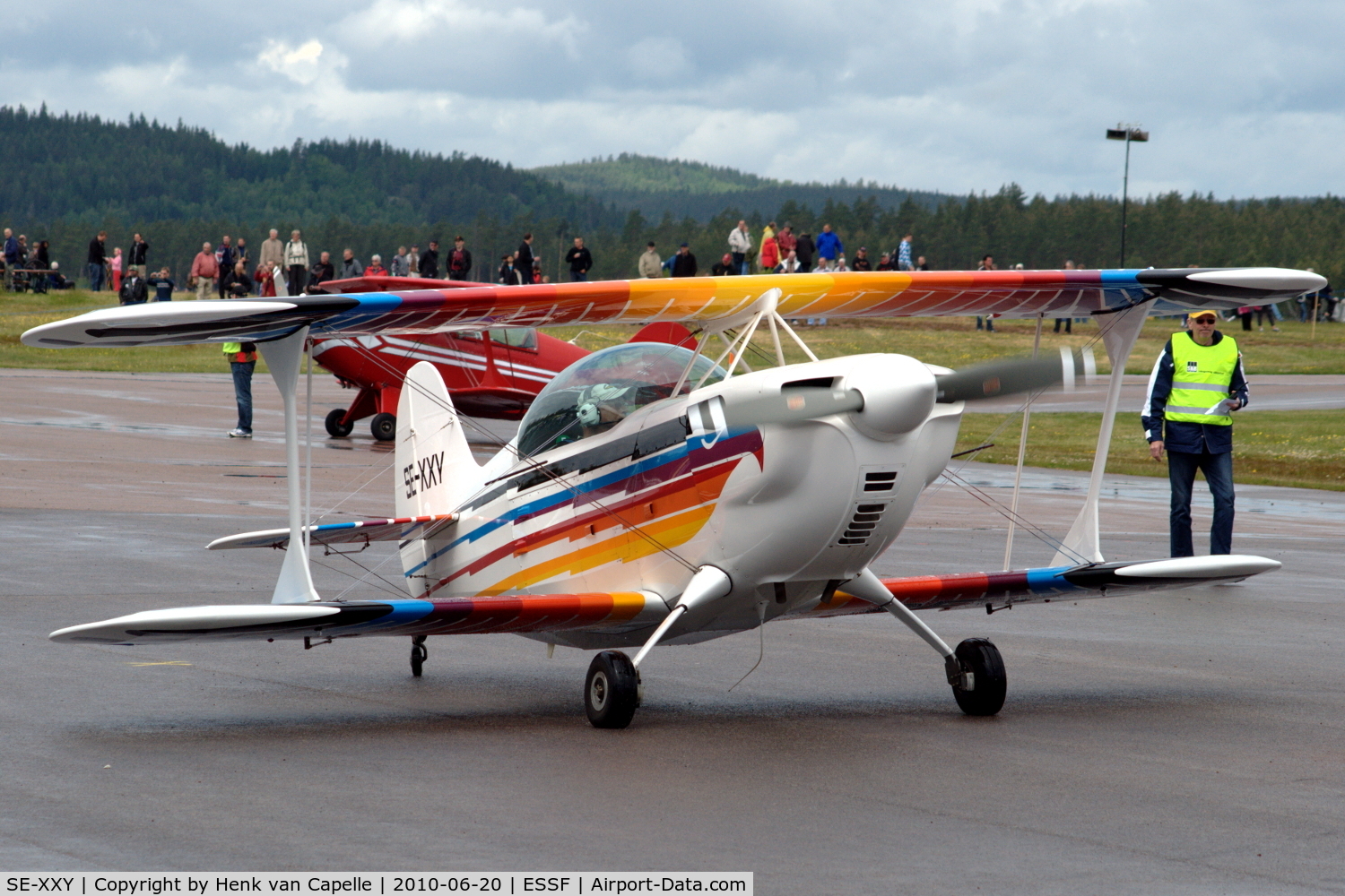 SE-XXY, 2004 Aviat Eagle II C/N 6628, Aviat Eagle taxying on the platform of Hultsfred airfield, Sweden.