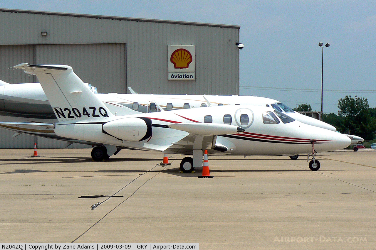 N204ZQ, 2008 Eclipse Aviation Corp EA500 C/N 000186, At Arlington Municpal, TX